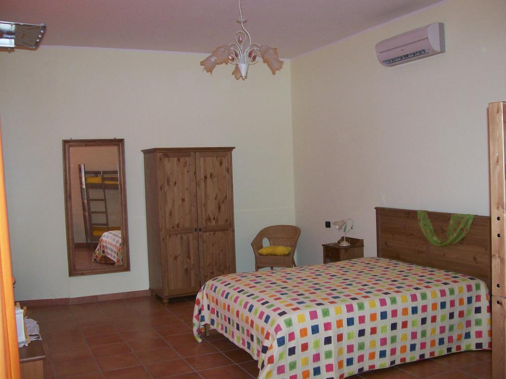 Agriturismo Fiori D'Arancio Palagiano Zimmer foto