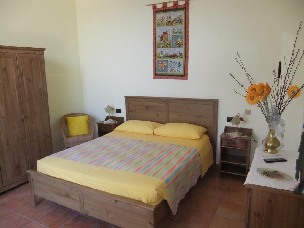 Agriturismo Fiori D'Arancio Palagiano Zimmer foto